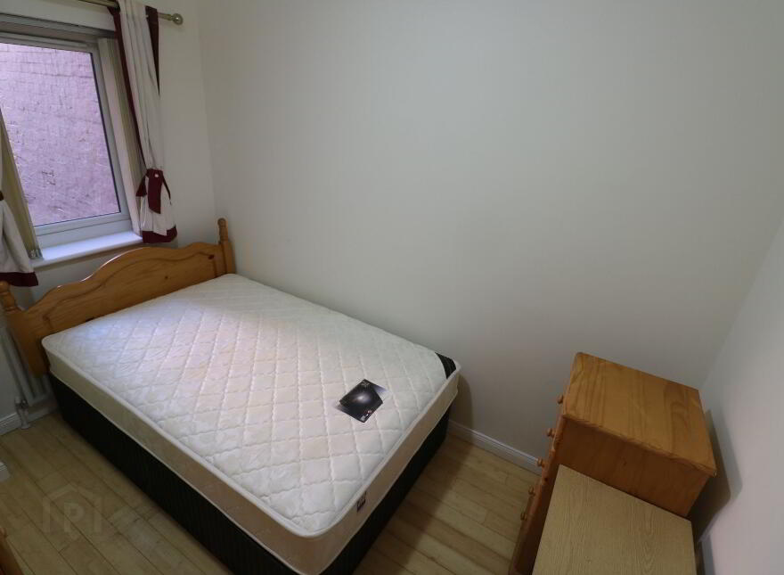 88 Cromwell Road, Belfast, BT7 1JY