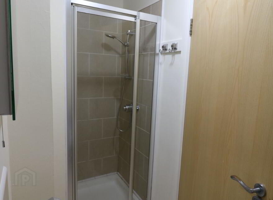 88 Cromwell Road, Belfast, BT7 1JY