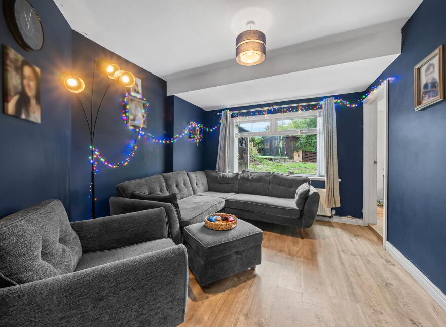 32 Newton Park, Belfast, BT8 6LH
