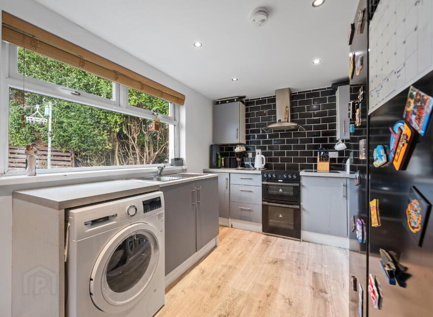 32 Newton Park, Belfast, BT8 6LH