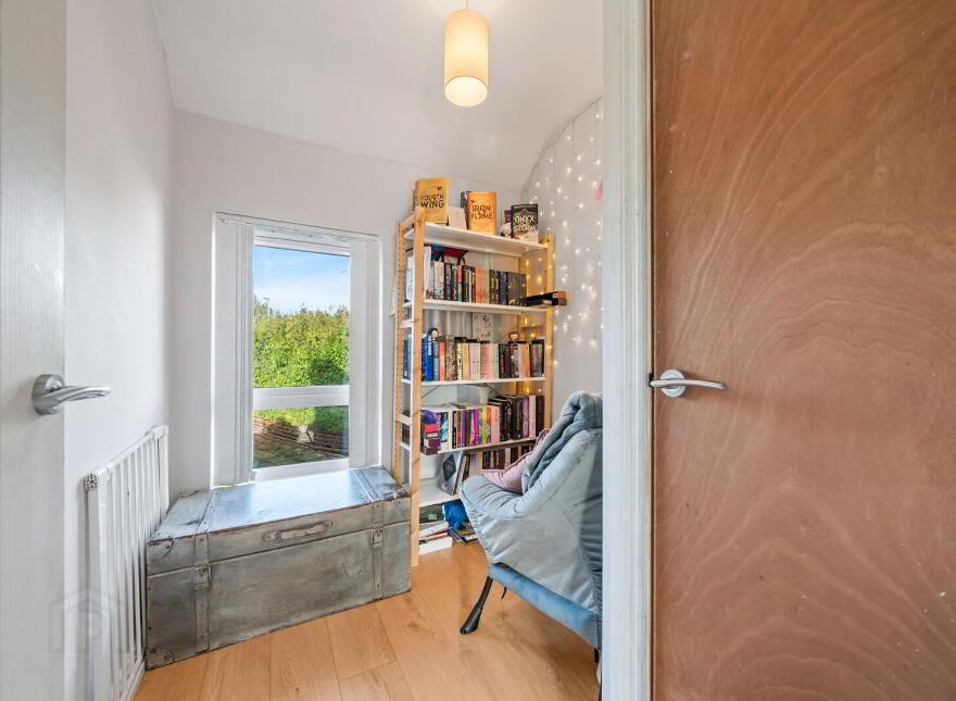 32 Newton Park, Belfast, BT8 6LH