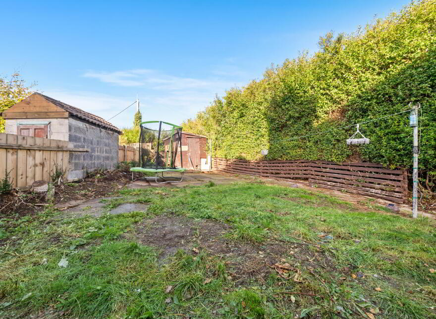 32 Newton Park, Belfast, BT8 6LH