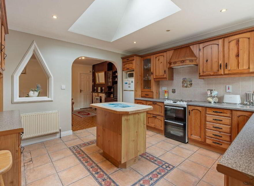 2 Woodville Terrace, Station Road, Blarney, T23CF95