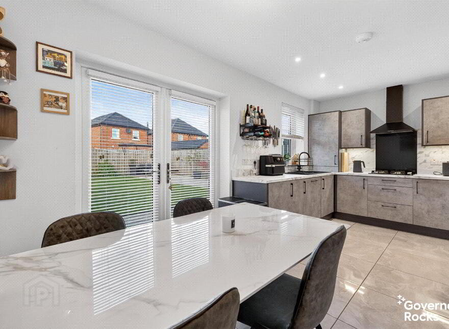12 Helens Wood Crescent, Bangor, BT19 1FE