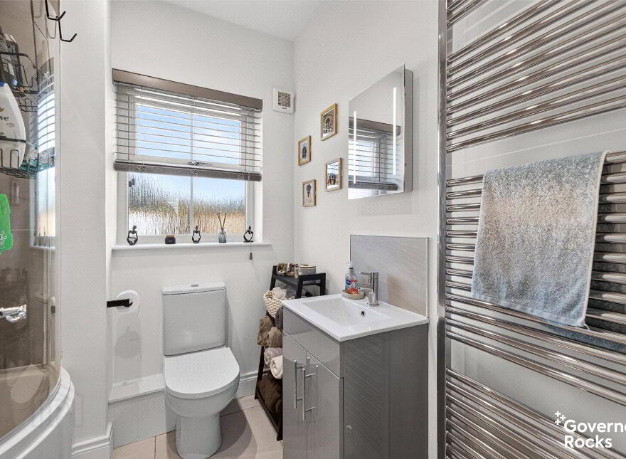 12 Helens Wood Crescent, Bangor, BT19 1FE