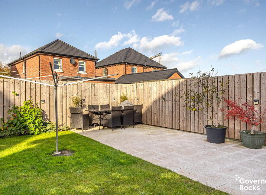 12 Helens Wood Crescent, Bangor, BT19 1FE