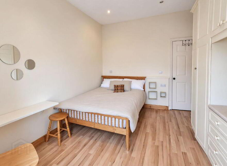 3 Quay Road, Clarecastle, Ennis, V95R3WK