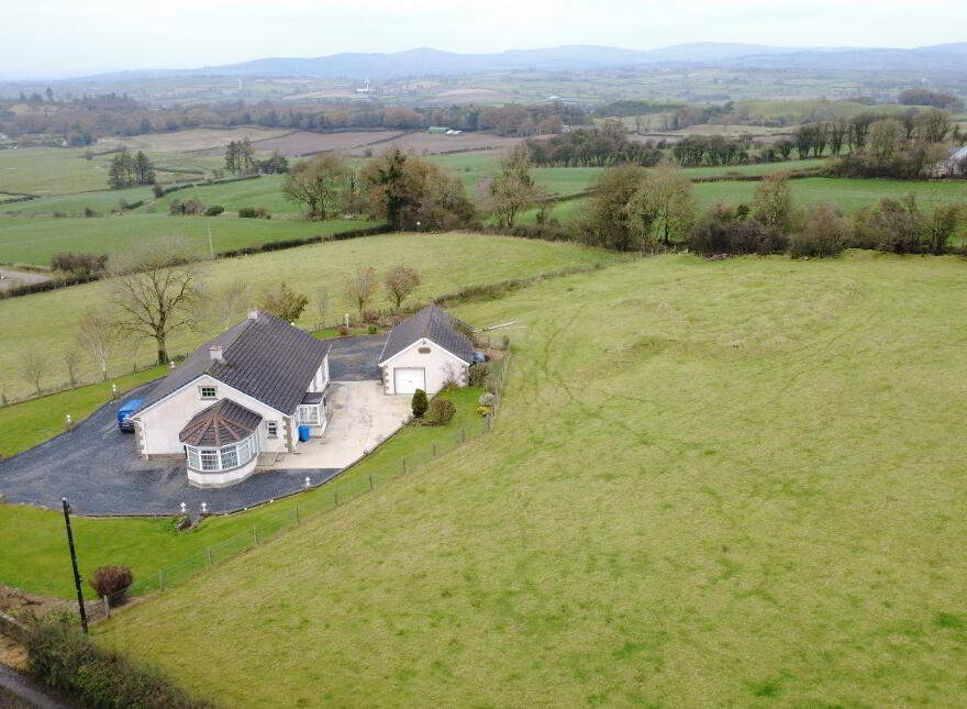 42 Old Castle Road, Newtownstewart, BT78 4HX
