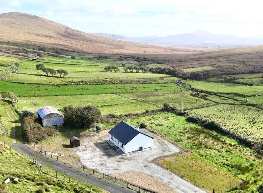 Ederglen, Bangor Erris, Ballina, F26KX90