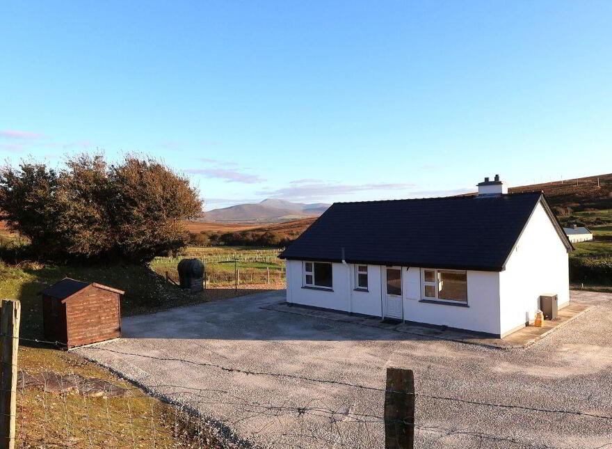 Ederglen, Bangor Erris, Ballina, F26KX90