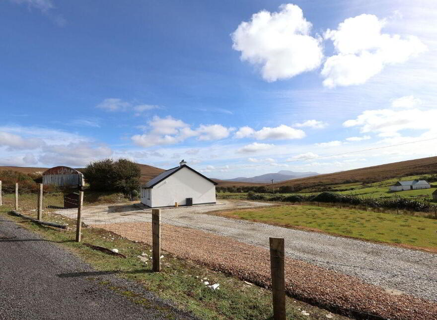 Ederglen, Bangor Erris, Ballina, F26KX90