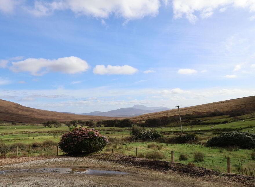 Ederglen, Bangor Erris, Ballina, F26KX90