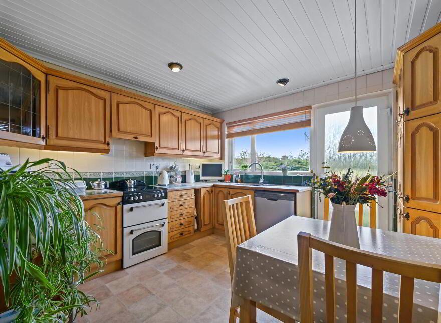 14 Glenariff Drive, Comber, Newtownards, BT23 5HA