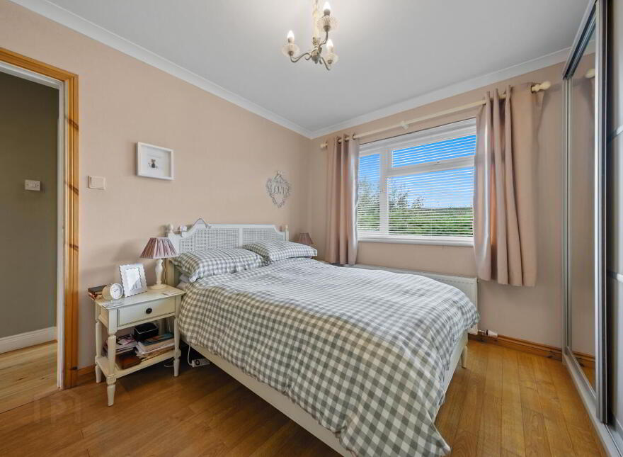14 Glenariff Drive, Comber, Newtownards, BT23 5HA