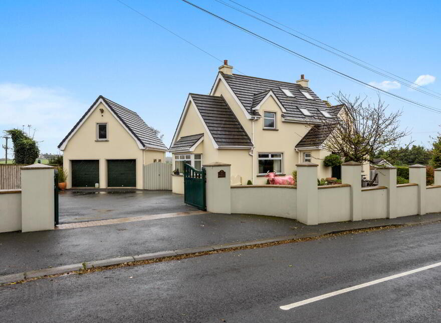 Witz End, 43 Carrowdore Road, Greyabbey, Newtownards, BT22 2LX