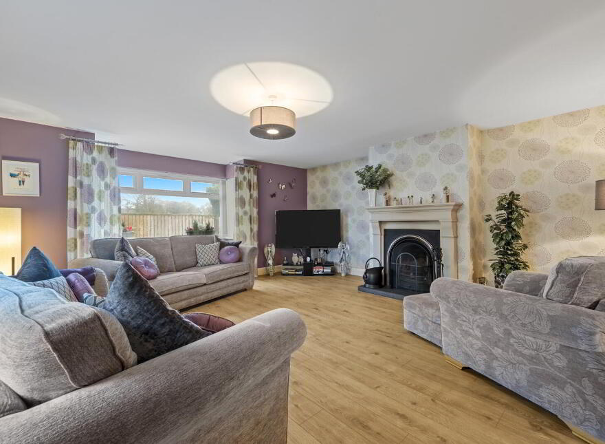 Witz End, 43 Carrowdore Road, Greyabbey, Newtownards, BT22 2LX