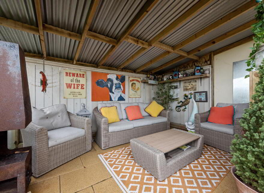 Witz End, 43 Carrowdore Road, Greyabbey, Newtownards, BT22 2LX