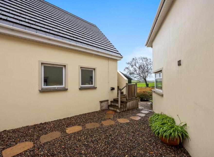 Witz End, 43 Carrowdore Road, Greyabbey, Newtownards, BT22 2LX