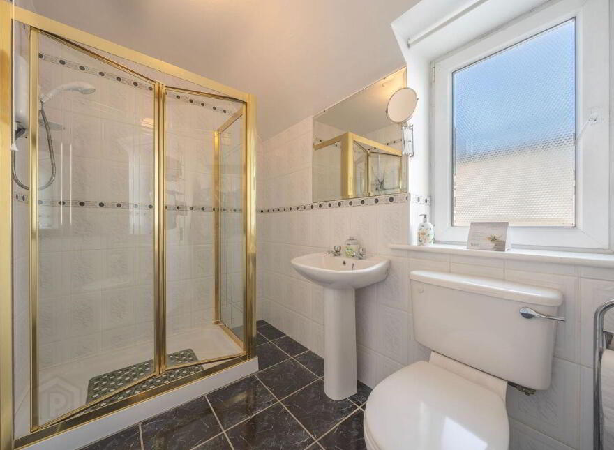 Apartment 2 Harbour View, Pier Road, Kinsale, P17YY90
