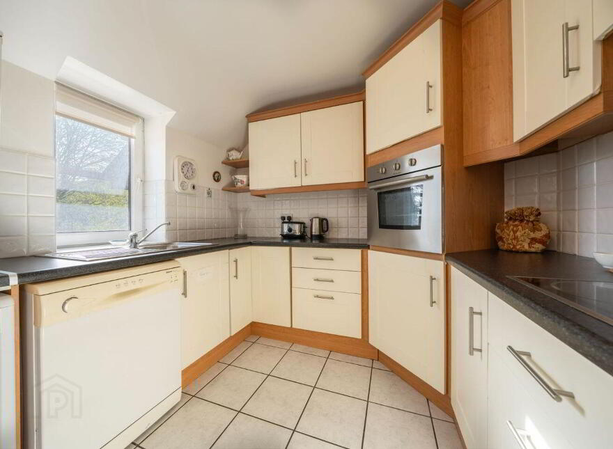 Apartment 2 Harbour View, Pier Road, Kinsale, P17YY90