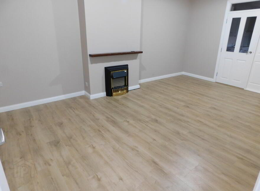 44 Main Street, Sixmilecross, Omagh, BT79 9NF