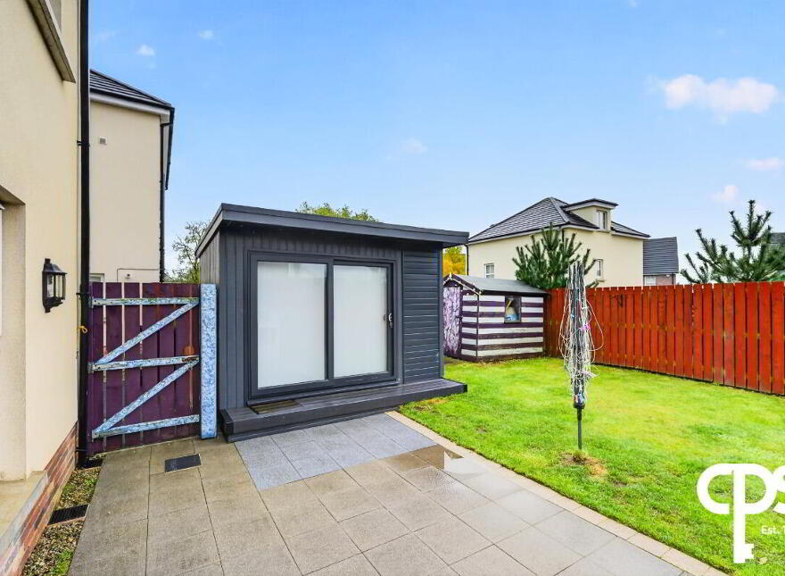 19 Ayrshire Manor, Lisburn, BT28 2GJ