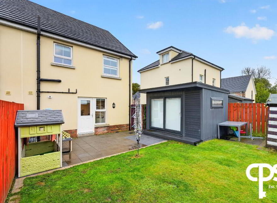19 Ayrshire Manor, Lisburn, BT28 2GJ
