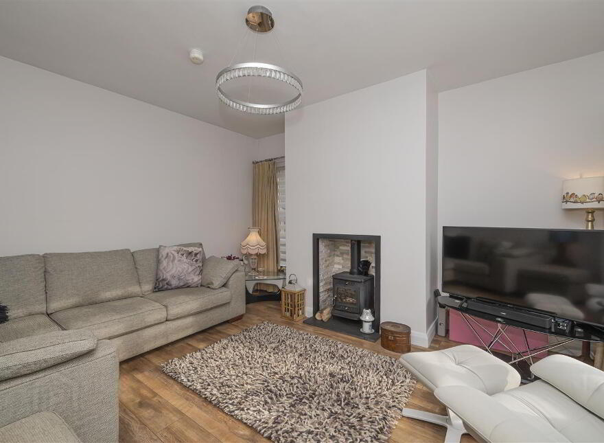 27 Moss Lane, Ballynahinch, BT24 8FE