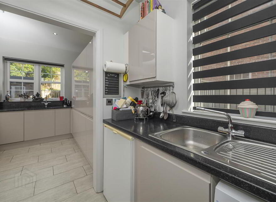 27 Moss Lane, Ballynahinch, BT24 8FE