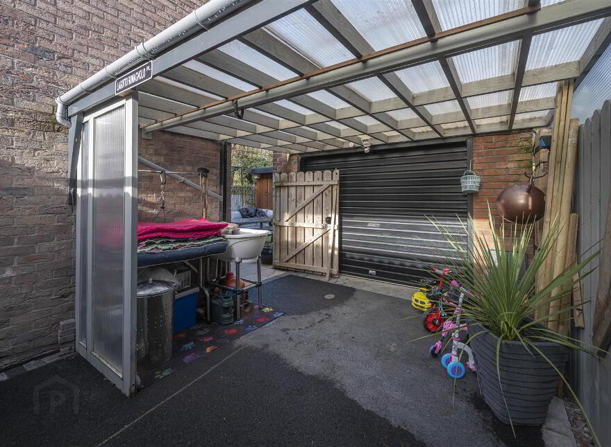 27 Moss Lane, Ballynahinch, BT24 8FE