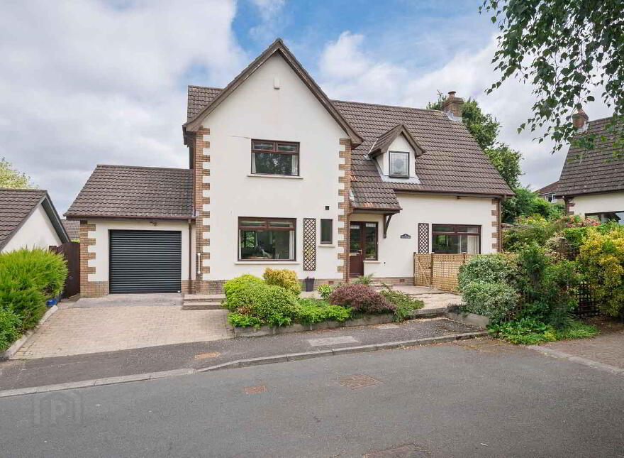 4 Woodbank Lane, Holywood, BT18 0QA