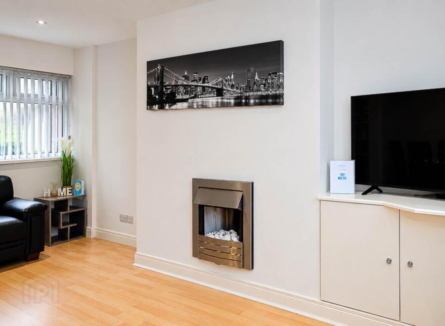 31 Trillick Street, Beersbridge Road, Belfast, BT5 4QY