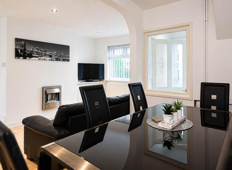 31 Trillick Street, Beersbridge Road, Belfast, BT5 4QY