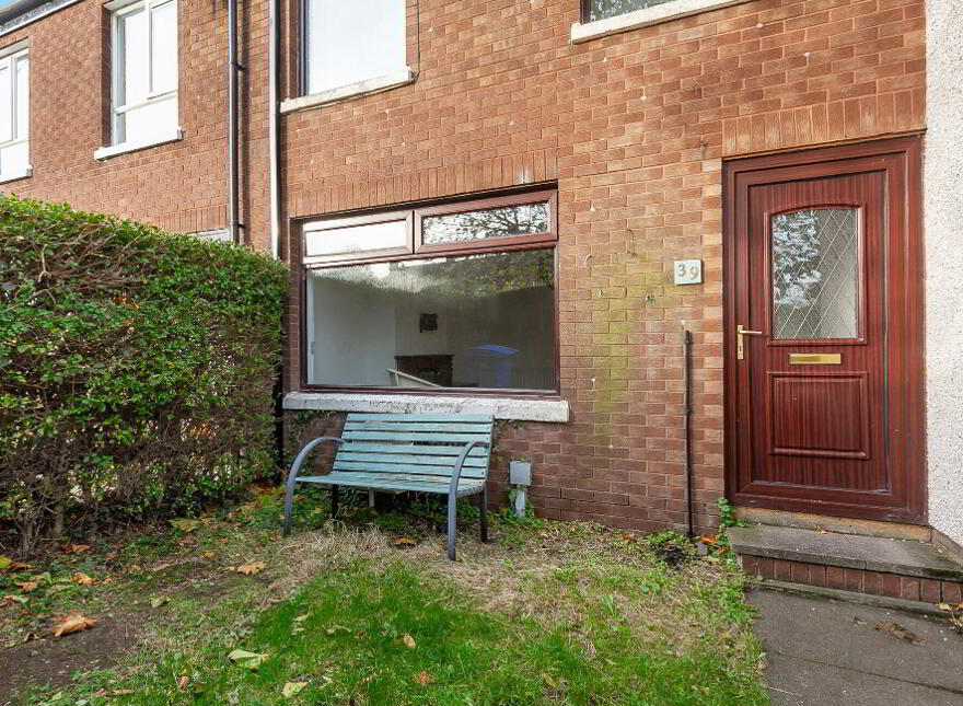 39 Glenluce Drive, Belfast, BT4 2QN