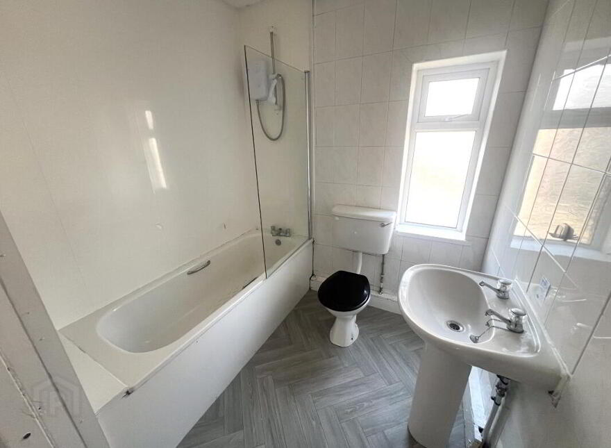 85 Ainsworth Drive, Belfast, BT13 3EJ