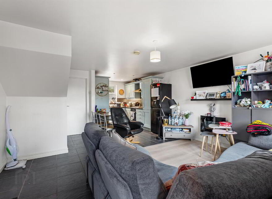 18 Spinners Court, Comber, Newtownards, BT23 5WL