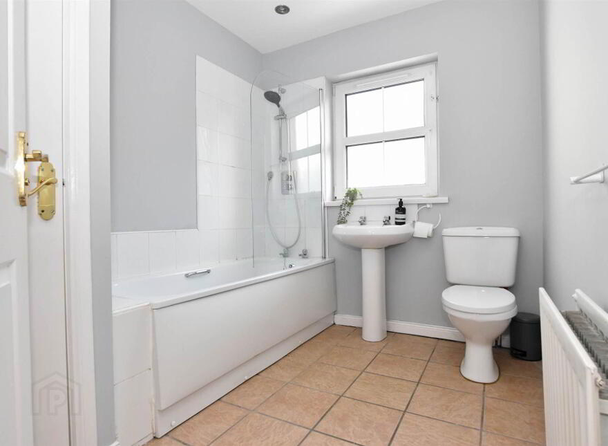 APARTMENT 3 2A Pound Street, Newtownards, BT23 4LD
