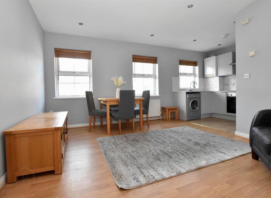 APARTMENT 3 2A Pound Street, Newtownards, BT23 4LD