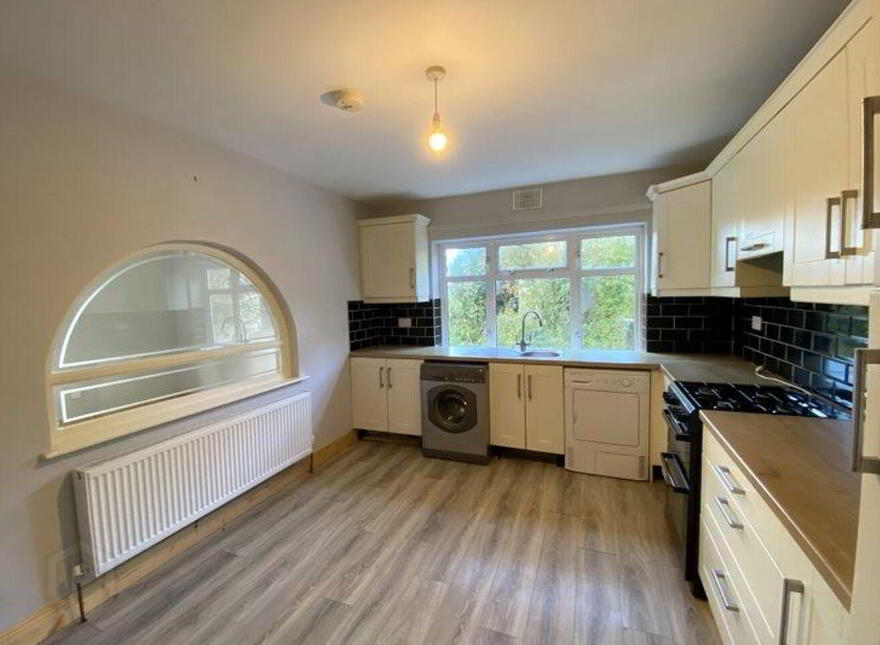 Newtown, Coole, N91KW10
