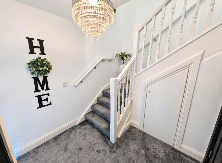 3 La Salle Park, Belfast, BT12 6DL