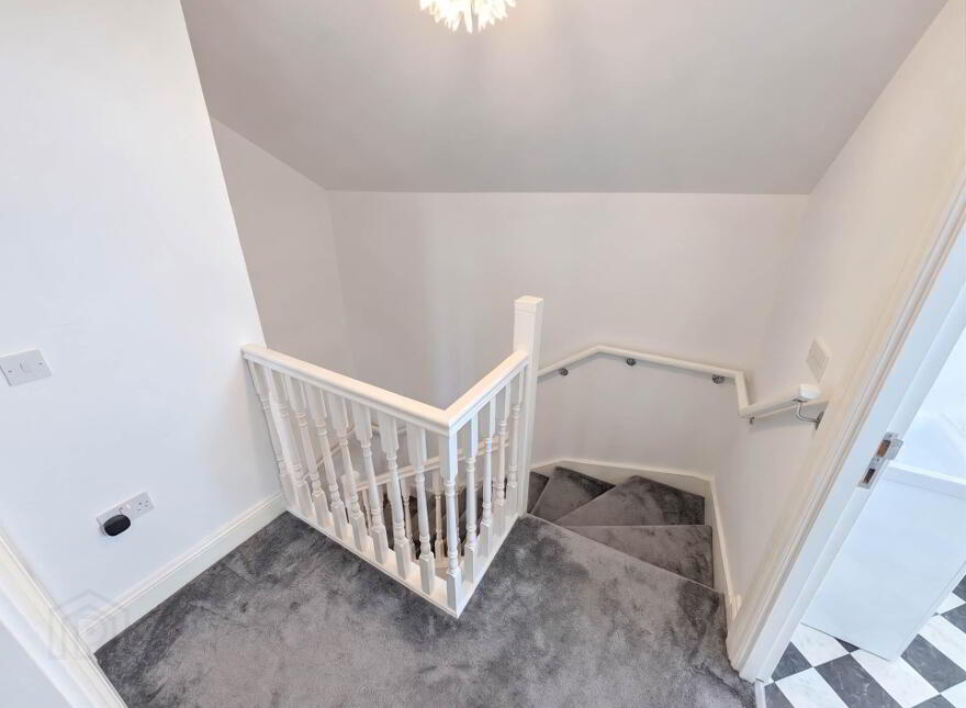 3 La Salle Park, Belfast, BT12 6DL