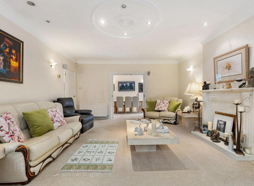 Willowdale, Lispopple, Rolestown, K67E8H0