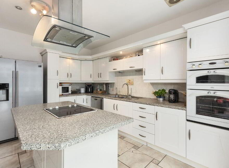 Willowdale, Lispopple, Rolestown, K67E8H0