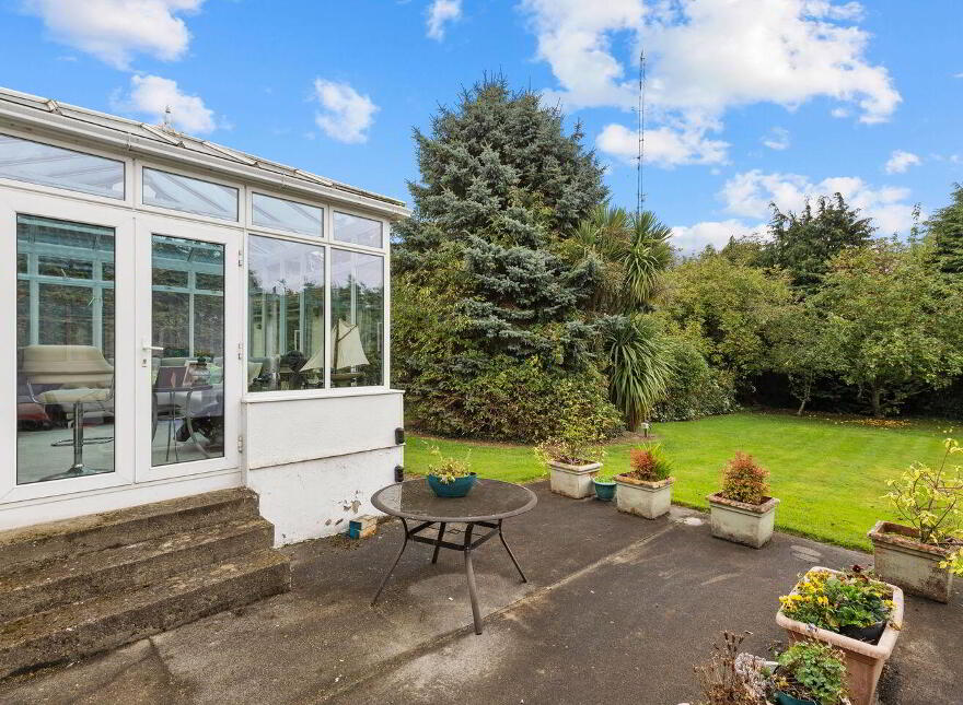 Willowdale, Lispopple, Rolestown, K67E8H0