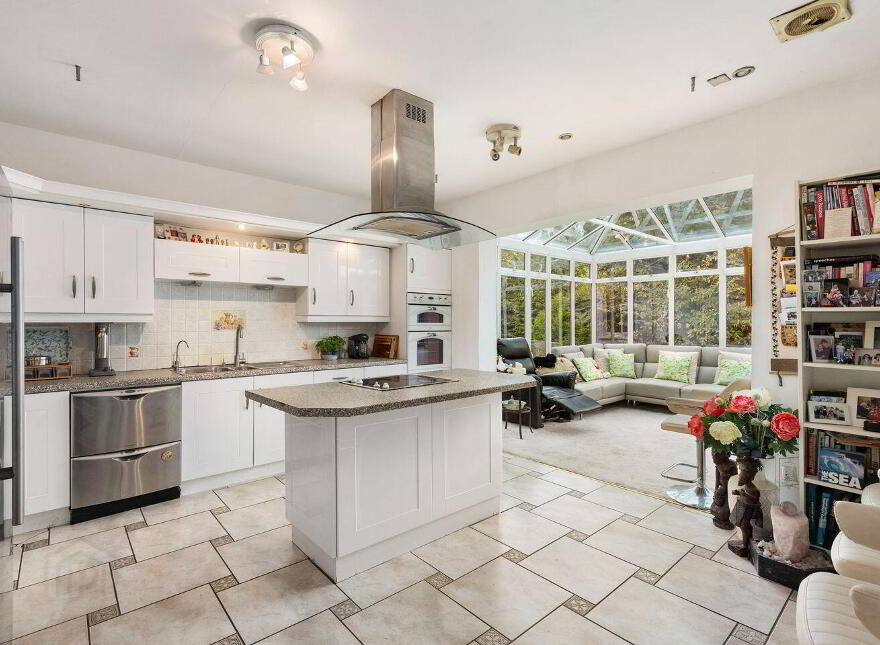 Willowdale, Lispopple, Rolestown, K67E8H0
