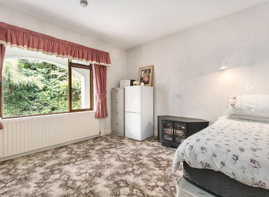 Willowdale, Lispopple, Rolestown, K67E8H0