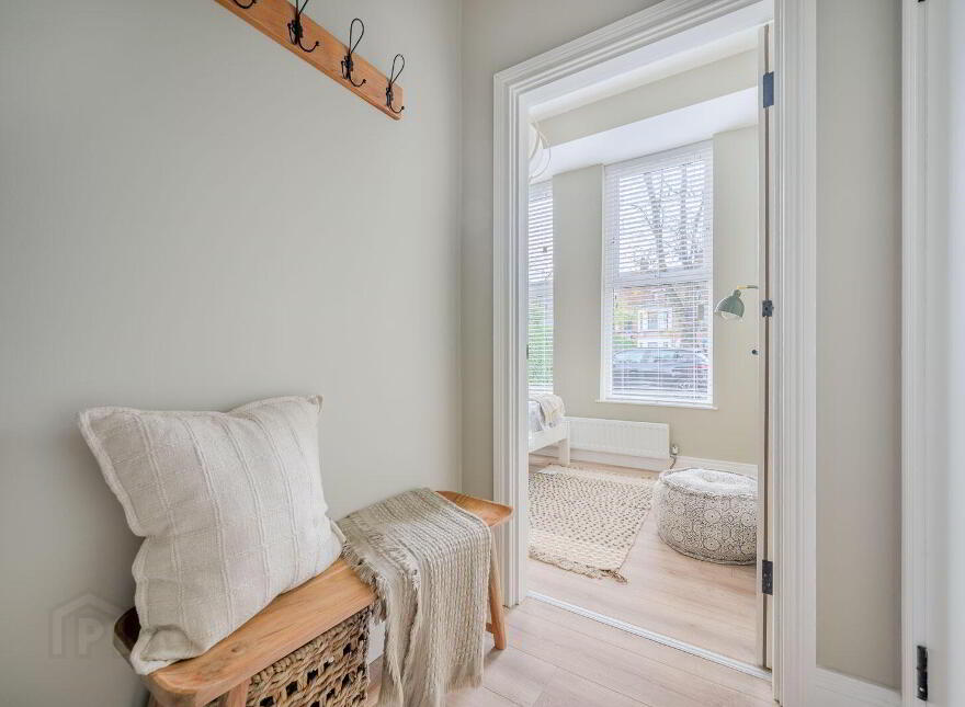 Apt 1, 114 Upper Newtownards Road, Belfast, BT4 3EN