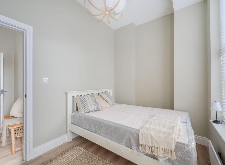 Apt 1, 114 Upper Newtownards Road, Belfast, BT4 3EN