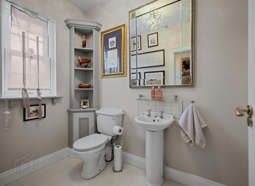 3 Park Lane Mews, Royal Hillsborough, BT26 6FR