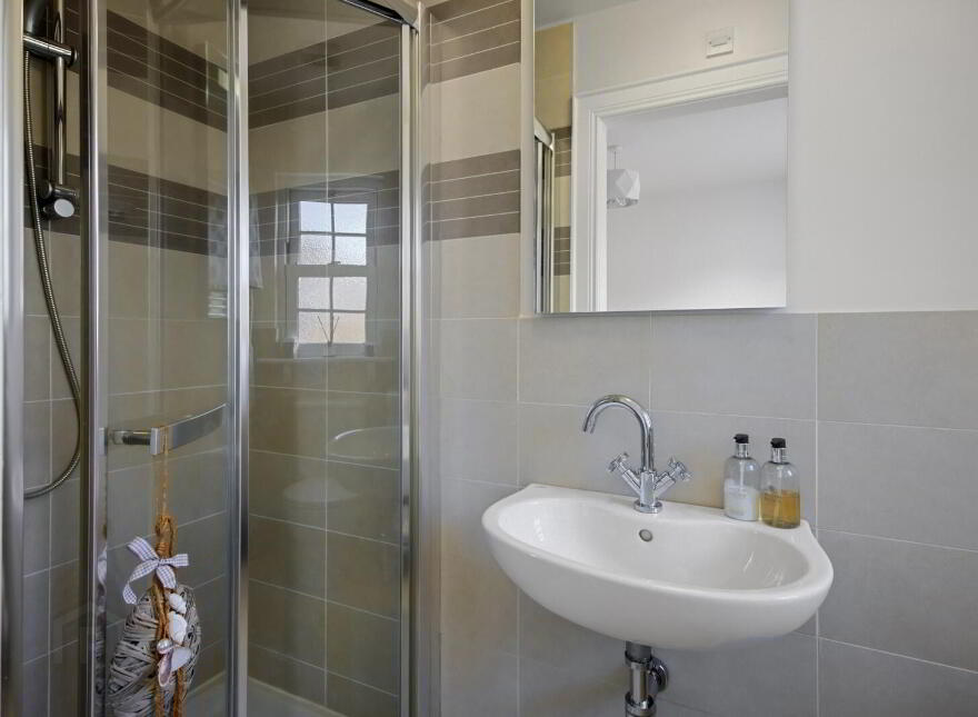 3 Park Lane Mews, Royal Hillsborough, BT26 6FR
